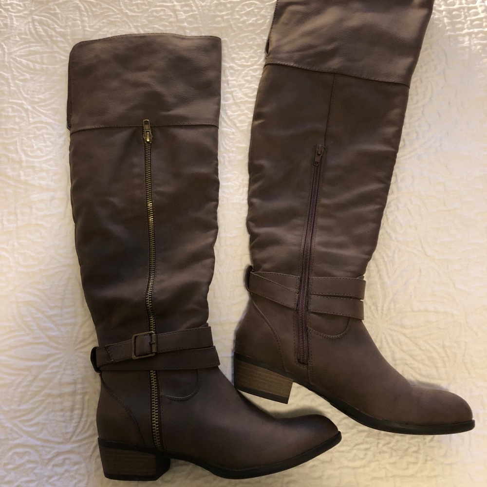 Over the knee boots